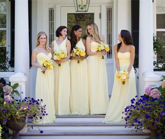 Vestido de madrinha de casamento amarelo : modelos e fotos 